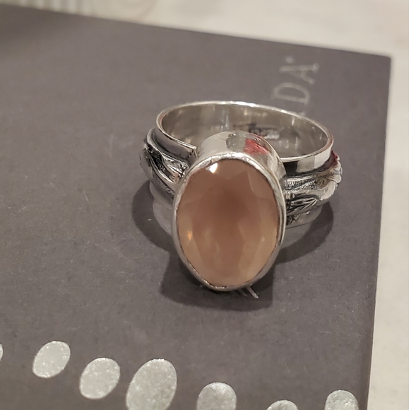 Silpada Ring - Picture 13 of 16
